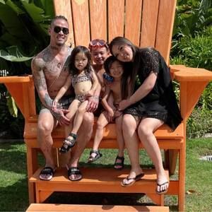 Meet your Posher, Hoa